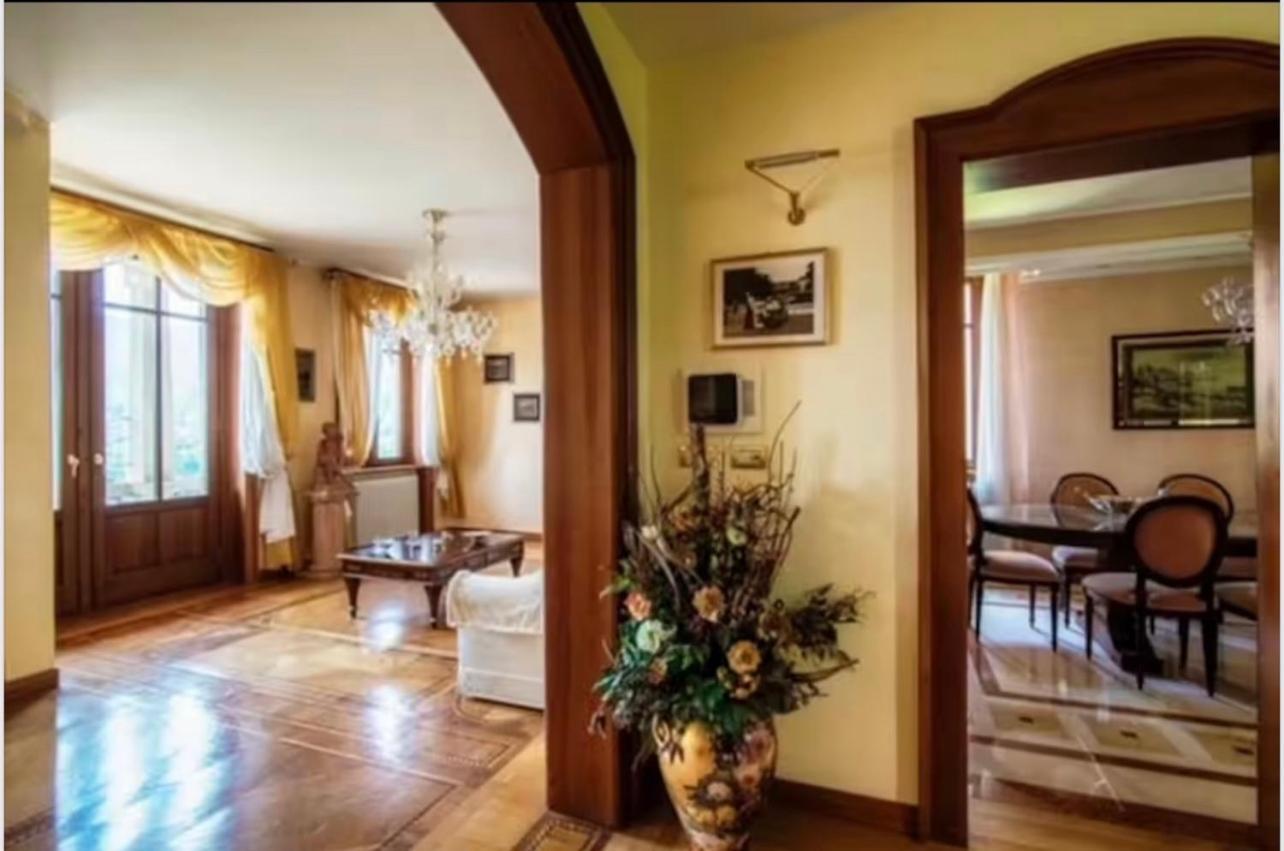 Charming & Luxury Villa Como Lake المظهر الخارجي الصورة